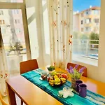 Charming 2-bed Flat With Pool View In Sunny Beach, Bulgaria ساني بيتش