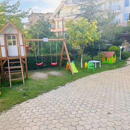Charming 2-bed Flat With Pool View In Sunny Beach, Bulgaria *