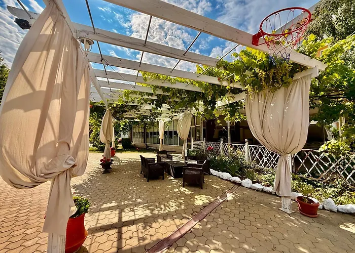 Apartment Charming 2-bed Flat With Pool View In Sunny Beach, Bulgaria